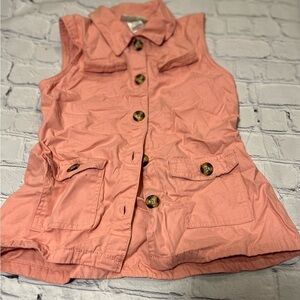 Girl’s size 7/8 pink, sleeveless, cargo shirt